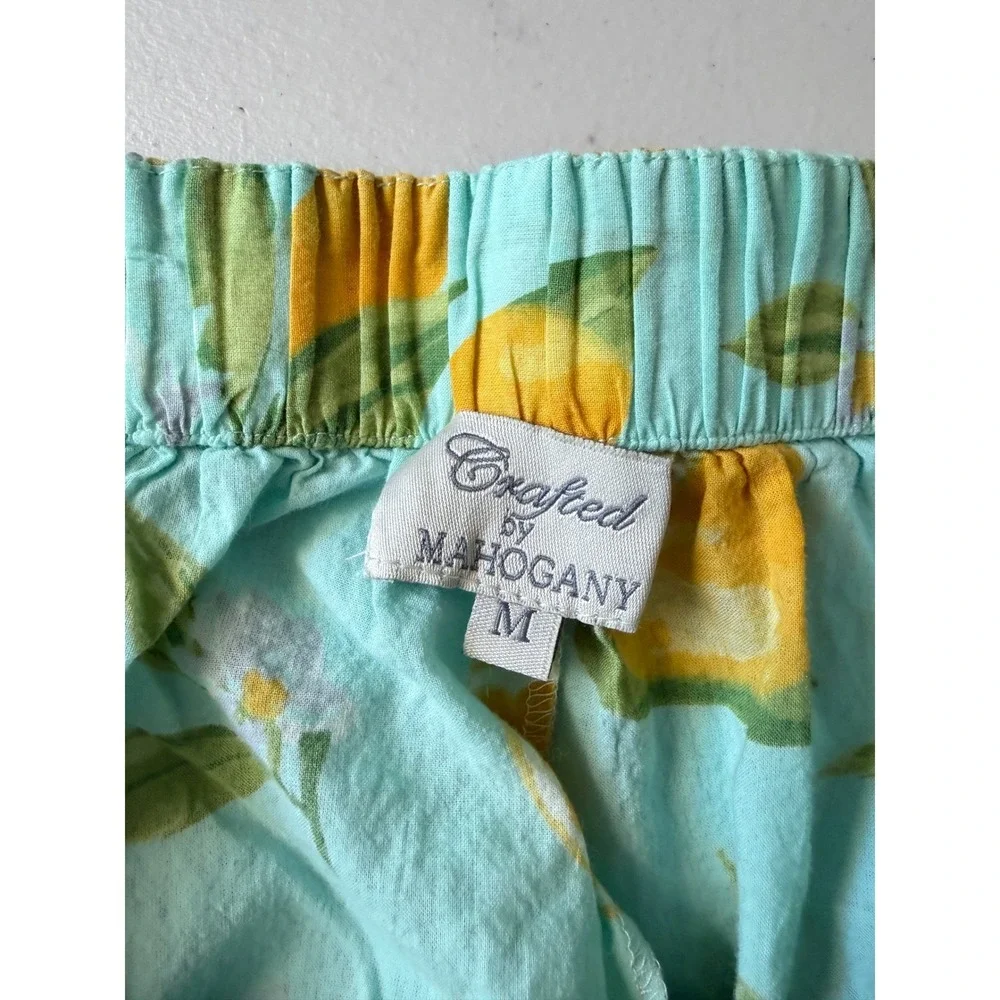 Crafted by Mahogany Lemon Print Pajamas Set‎ Mint Green Yellow Top Shorts Size M